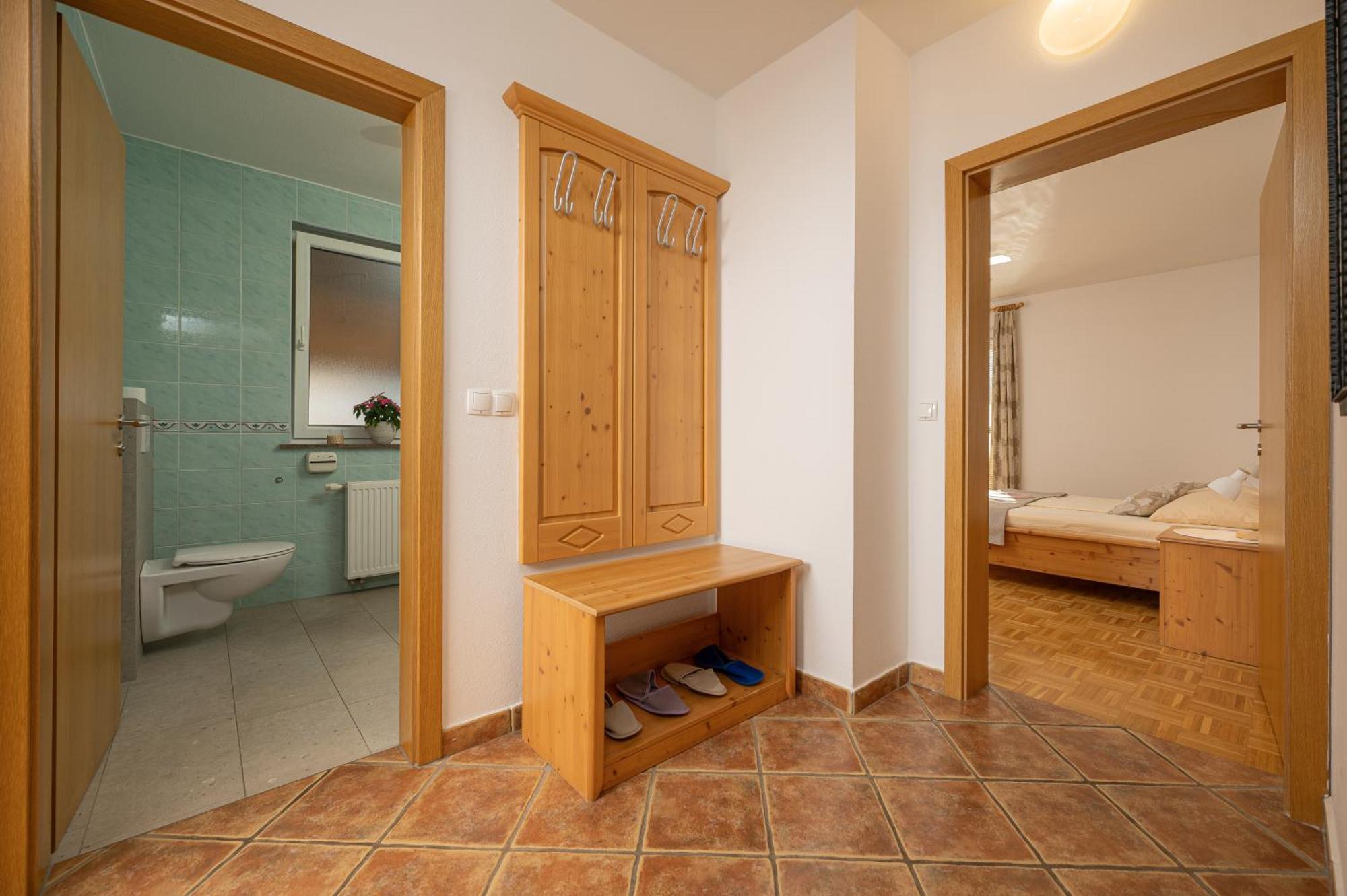 בלד Rooms & Apartments Pr Matjon מראה חיצוני תמונה